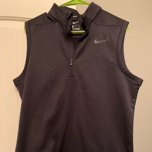 Nike golf vest